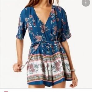 Trixxi Romper Shorts Floral V Neck Tie Belt Short sleeve Woman’s Summer Beach